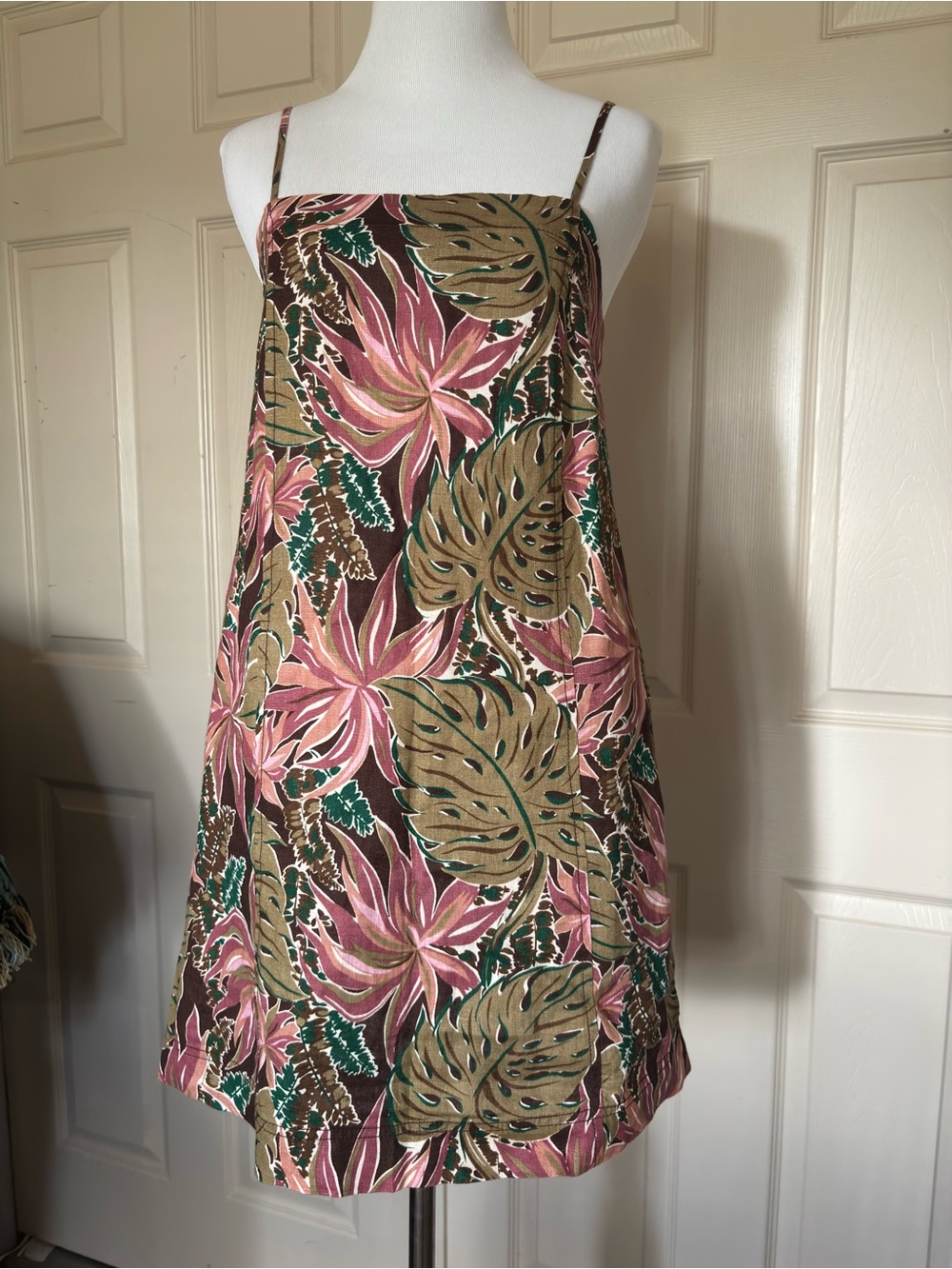 Madewell Pink, Olive & Brown Tropical-Print Linen Sleeveless Shift Dress